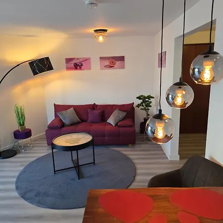 Appartamento Wohntraum Kamelienweg, Sauna, Balkon Dresda