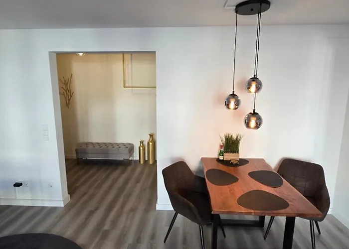 Wohntraum Kamelienweg, Sauna, Balkon Appartamento