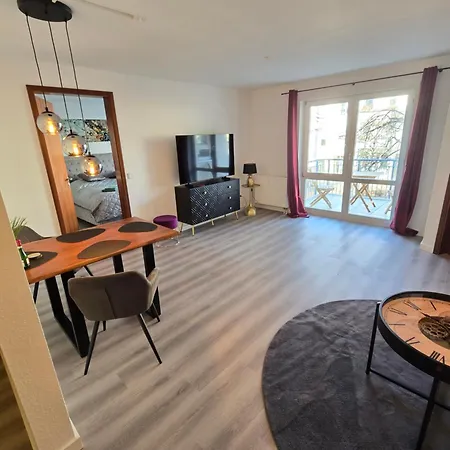 شقة Wohntraum Kamelienweg, Sauna, Balkon *