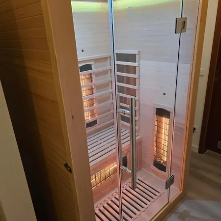 Apartman Wohntraum Kamelienweg, Sauna, Balkon Drezda