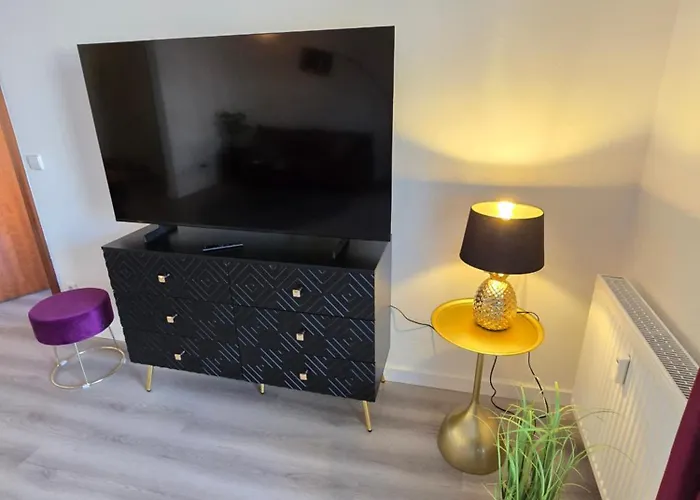 شقة Wohntraum Kamelienweg, Sauna, Balkon